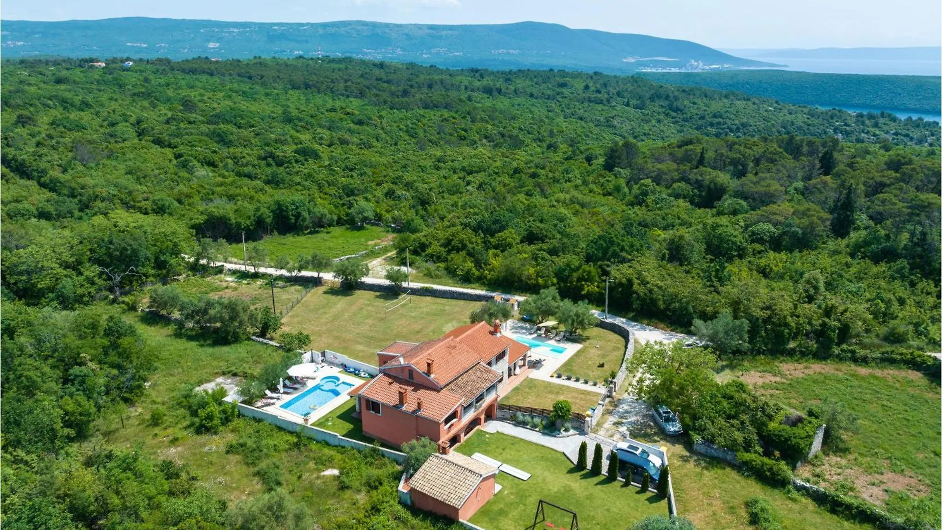 Holiday home 3 Bedroom Stunning Home In Krnica Croatia