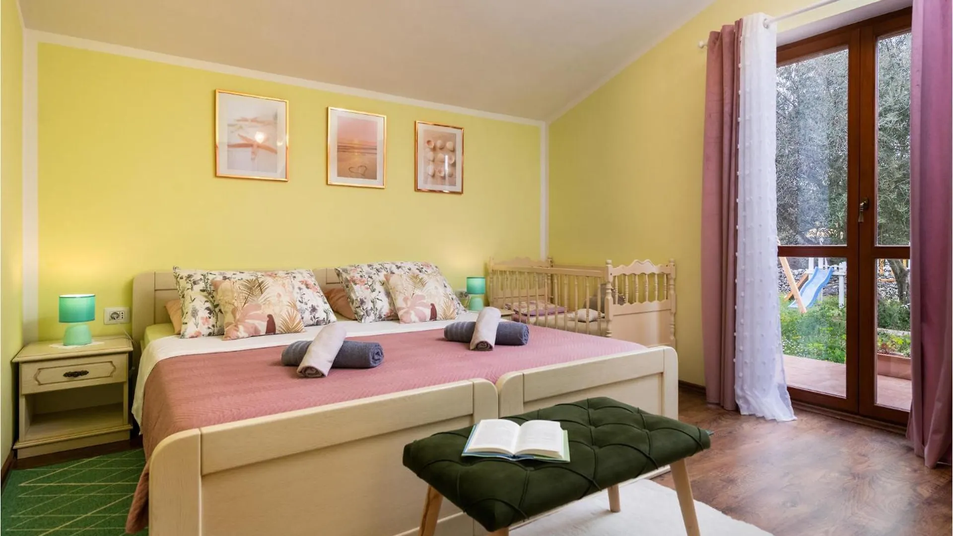 3 Bedroom Stunning Home In Krnica